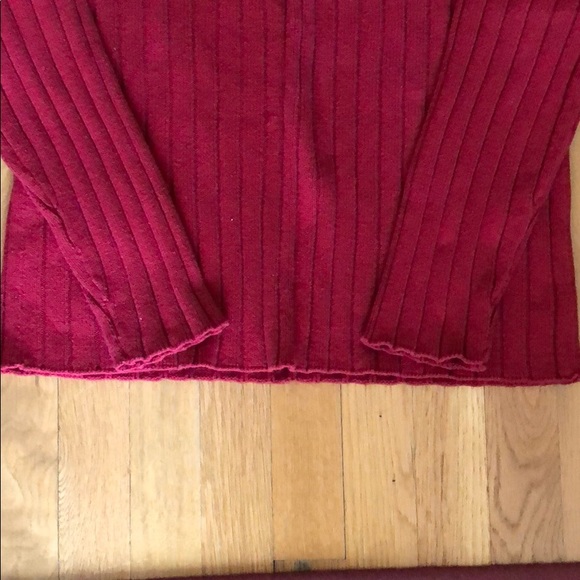 Sweater - Picture 3 of 4